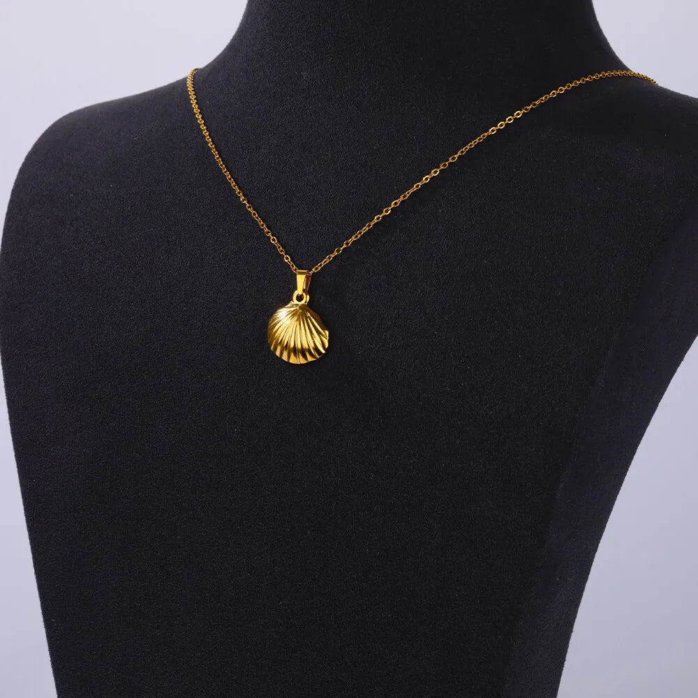 Vintage Starfish Shell Necklaces For Women Gold Color Stainless Steel Pendant Shell Necklace Aesthetic  Summer Jewelry Gift bff