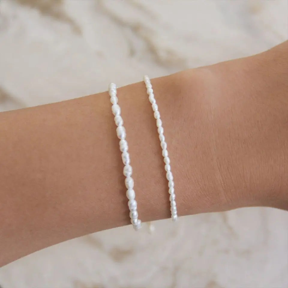COLALA Imitation Pearl Bracelet Oval Pearl Stainless Steel Bracelet Women's Holiday Gift