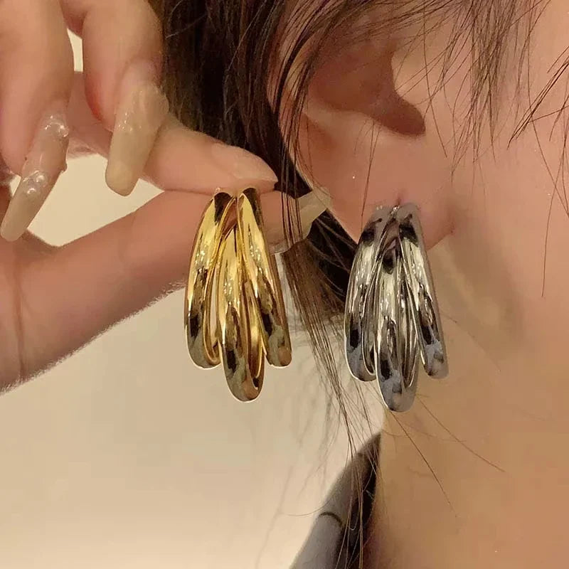 Korean Gold Color Hoop Earring for Woman Metal Elegant Vintage Geometric Statement Luxury Earrings Party 2025 New Jewelry Gift
